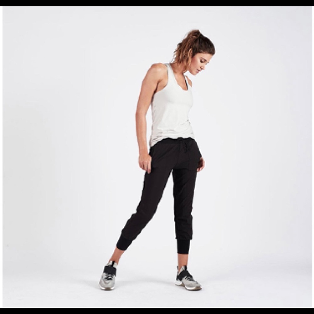 Vuori Woven Jogger Pants